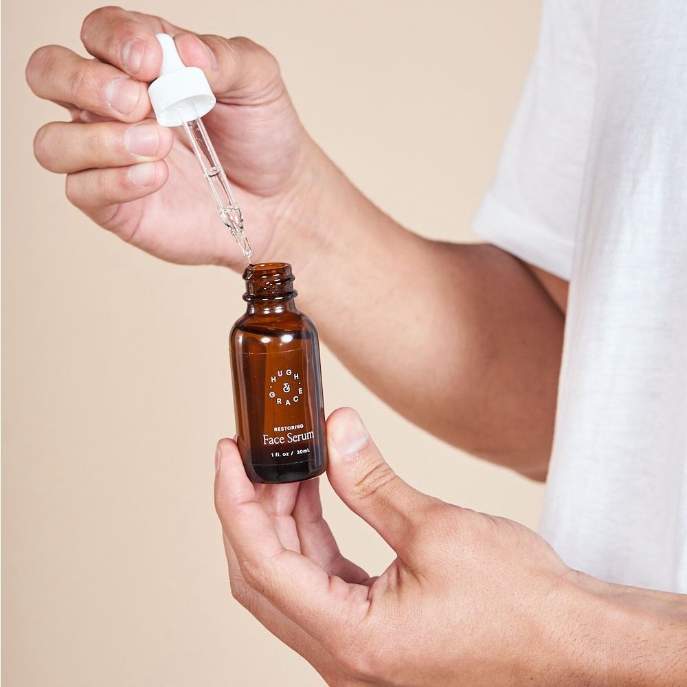 Hugh & Grace Restoring Face Serum - Hydrating & Anti-Aging - Picture 4 of 5